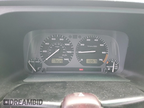 1997 Volkswagen Golf с VIN 3VWFA81H5VM008980, выставлен на аукционе Copart как лот 45336405 с пробегом 119 529 миль миль и Списание • Salvage title. История ставок и продаж доступна на DreamBid. Изображение 9.