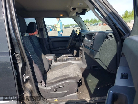 2010 Jeep Commander Sport с VIN 1J4RG4GK2AC118126, выставлен на аукционе IAAI как лот 42345486 с пробегом 154 376 миль миль и . История ставок и продаж доступна на DreamBid. Изображение 5.