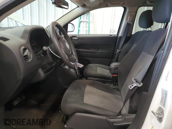 2016 Jeep Compass Sport with VIN 1C4NJDBB1GD571668, listed as a Copart auction lot 59534905 with 161,741 mi miles and Clean title. Bid and sale history available at DreamBid. Image 7.