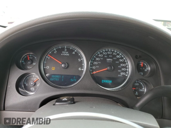 2010 GMC Yukon XL z VIN 1GKUKKE39AR114462, wystawiony jako Copart lot #50172975 z przebiegiem 267 783 mil mil oraz Szkoda całkowita • Salvage title. Historia ofert i sprzedaży dostępna na DreamBid. Obrazek 9.