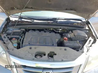 2009 Honda Odyssey EX-L with VIN 5FNRL38619B401970, listed as a IAAI auction lot 42017650 with 137,109 mi miles. Bid and sale history available at carsss.com. Image 10.