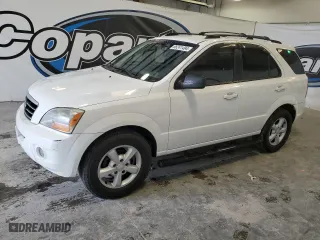 2007 Kia Sorento EX with VIN KNDJC736675742355, listed as a Copart auction lot 86241494 with 111,687 mi miles and Clean Title. Bid and sale history available at carsss.com. Image 1.