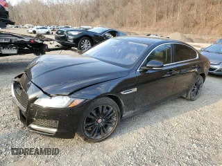 2018 Jaguar XF 25t Prestige with VIN SAJBE4FX4JCY59356, listed as a Copart auction lot 49068025 with 49,486 mi miles and Salvage Title. Bid and sale history available at carsss.com. Image 1.