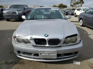 2003 BMW 3 Series 325Ci with VIN WBABN33453PG60668, listed as a Copart auction lot 42127385 with 155,189 mi miles and Salvage Title. Bid and sale history available at carsss.com. Image 5.