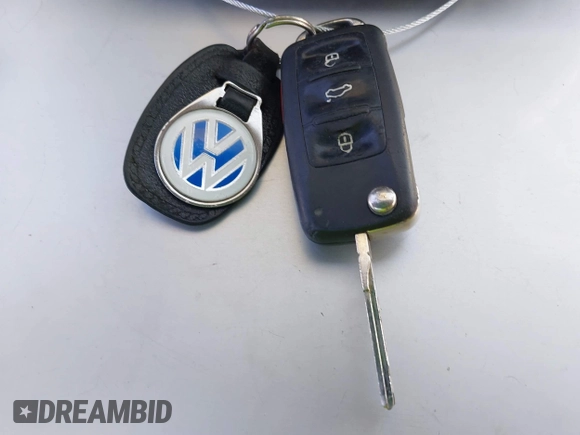 2013 Volkswagen Jetta SE with VIN 3VWDP7AJ2DM394520, listed as a IAAI auction lot 42777144 with 154,836 mi miles and . Bid and sale history available at DreamBid. Image 11.