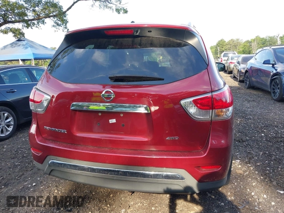 2015 Nissan Pathfinder S with VIN 5N1AR2MM8FC682289, listed as a IAAI auction lot 42604059 with 77,577 mi miles and . Bid and sale history available at DreamBid. Image 16.