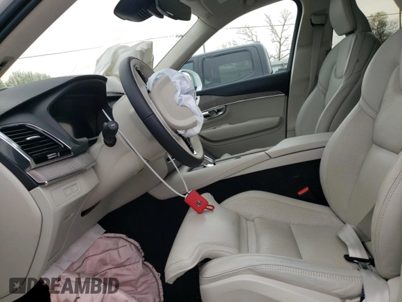 2023 Volvo XC90 Ultimate Bright Theme with VIN YV4H60CA0P1918791, listed as a Copart auction lot 47404573 with 6,208 mi miles and . Bid and sale history available at DreamBid. Image 7.