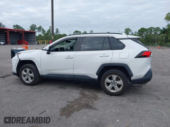 2019 Toyota RAV4 XLE with VIN 2T3W1RFV3KW054552, listed as a IAAI auction lot 40885219 with 40,695 mi miles and . Bid and sale history available at DreamBid. Image 14.