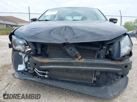 2013 Volkswagen Passat SE with VIN 1VWBH7A33DC000739, listed as a IAAI auction lot 42348369 with 154,793 mi miles and . Bid and sale history available at DreamBid. Image 6.