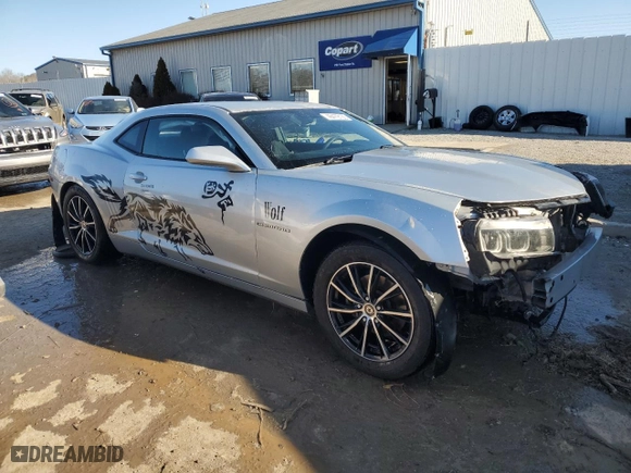 2014 Chevrolet Camaro LS with VIN 2G1FA1E38E9210996, listed as a Copart auction lot 46479135 with 158,871 mi miles and Non Repairable. Bid and sale history available at carsss.com. Image 4.