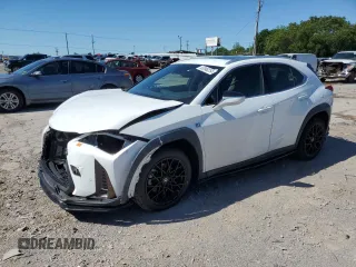 2019 Lexus UX with VIN JTHY3JBHXK2005179, listed as a Copart auction lot 52846254 with 31,145 mi miles and Salvage Title. Bid and sale history available at carsss.com. Image 1.