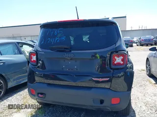 2017 Jeep Renegade Deserthawk z VIN ZACCJBCB4HPF18220, wystawiony jako IAAI lot #41719737 z przebiegiem 87 332 mil mil oraz . Historia ofert i sprzedaży dostępna na DreamBid. Obrazek 17.