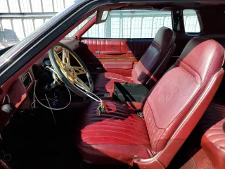 1973 Oldsmobile Cutlass z VIN 3J57K3R163474, wystawiony jako Copart lot #76600454 z przebiegiem 29 068 mil mil oraz Nie do naprawy. Historia ofert i sprzedaży dostępna na DreamBid. Obrazek 7.