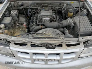 2000 Isuzu Rodeo S with VIN 4S2CK58W8Y4351180, listed as a Copart auction lot 44648595 with 375,829 mi miles and Salvage title. Bid and sale history available at DreamBid. Image 13.