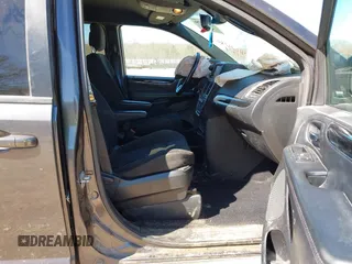 2020 Dodge Grand Caravan SE with VIN 2C4RDGBG3LR183953, listed as a IAAI auction lot 41671786 with 87,122 mi miles and . Bid and sale history available at DreamBid. Image 5.