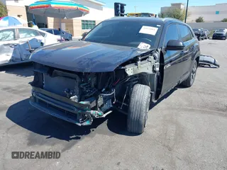 2023 Volkswagen Atlas SE z VIN 1V2DC2CA0PC206192, wystawiony jako IAAI lot #41856061 z przebiegiem 23 572 mil mil oraz . Historia ofert i sprzedaży dostępna na DreamBid. Obrazek 6.