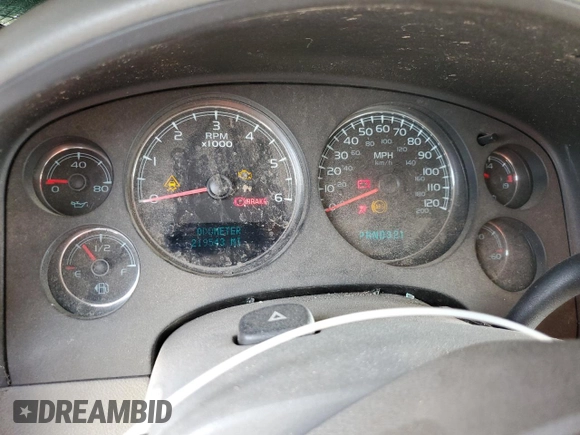 2007 Chevrolet Silverado 1500 1LT with VIN 2GCEC13J071559229, listed as a Copart auction lot 44934385 with 219,543 mi miles and Salvage Title. Bid and sale history available at DreamBid. Image 9.