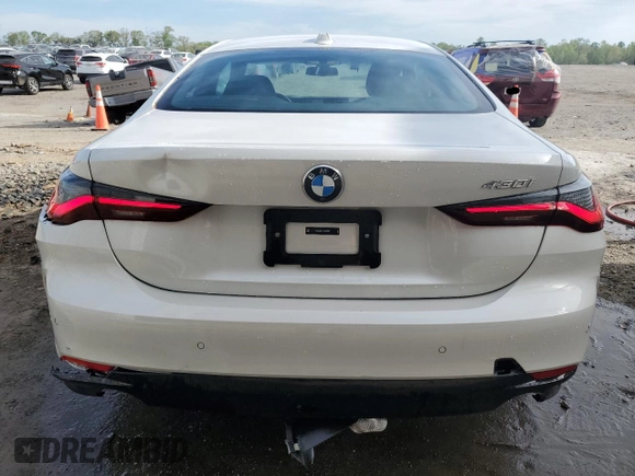 2024 BMW 4 Series 430i z VIN WBA53AP00RCR73980, wystawiony jako Copart lot #53991615 z przebiegiem 24 375 mil mil oraz Szkoda całkowita • Salvage title. Historia ofert i sprzedaży dostępna na DreamBid. Obrazek 6.