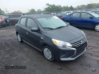 2024 Mitsubishi Mirage ES z VIN ML32AUHJ5RH021180, wystawiony jako IAAI lot #42332116 z przebiegiem 14 938 mil mil oraz . Historia ofert i sprzedaży dostępna na DreamBid. Obrazek 1.