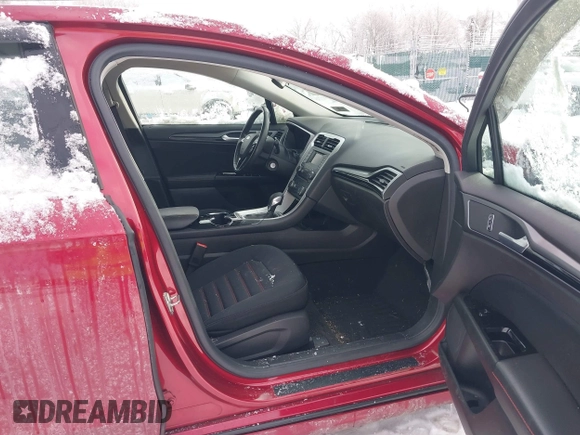 2014 Ford Fusion SE with VIN 3FA6P0HD1ER156171, listed as a IAAI auction lot 41261198 with 99,394 mi miles and . Bid and sale history available at DreamBid. Image 5.