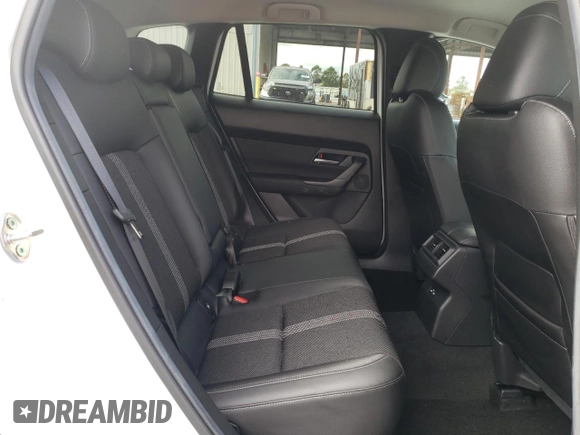 2024 Mazda CX-50 2.5 S Preferred Package with VIN 7MMVABBM5RN231023, listed as a Copart auction lot 46504845 with 5,047 mi miles and Salvage Title. Bid and sale history available at carsss.com. Image 11.