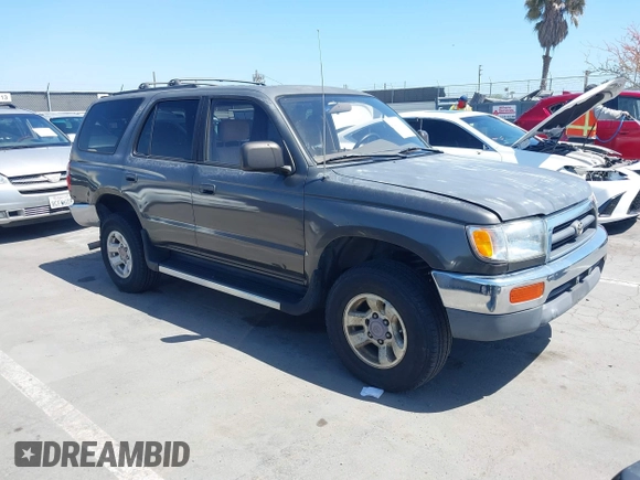 1998 Toyota 4Runner SR5 z VIN JT3GN86RXW0084099, wystawiony jako IAAI lot #42289061 z przebiegiem 213 688 mil mil oraz . Historia ofert i sprzedaży dostępna na DreamBid. Obrazek 1.