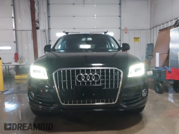 2017 Audi Q5 Premium with VIN WA1C2AFP0HA089098, listed as a IAAI auction lot 41256921 with 71,777 mi miles. Bid and sale history available at carsss.com. Image 12.