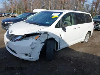 2014 Toyota Sienna Ltd with VIN 5TDDK3DC9ES081022, listed as a IAAI auction lot 41183921 with 1 mi miles. Bid and sale history available at carsss.com. Image 16.