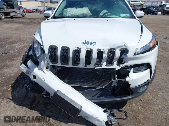 2014 Jeep Cherokee Latitude with VIN 1C4PJMCS8EW192482, listed as a IAAI auction lot 41994546 with 116,839 mi miles and . Bid and sale history available at carsss.com. Image 12.