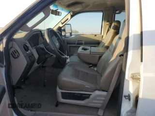 2008 Ford F-250 XL with VIN 1FTSW21R78ED64009, listed as a Copart auction lot 61823275 with 179,518 mi miles and Salvage title. Bid and sale history available at DreamBid. Image 7.