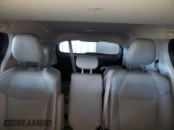 2022 Toyota Sienna XLE with VIN 5TDJRKEC2NS099174, listed as a Copart auction lot 46711375 with 60,870 mi miles and Salvage Title. Bid and sale history available at carsss.com. Image 10.
