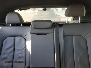 2021 Audi Q3 S line Premium Plus с VIN WA1EECF31M1103352, выставлен на аукционе Copart как лот 53702785 с пробегом 46 469 миль миль и На запчасти • Non repairable. История ставок и продаж доступна на DreamBid. Изображение 10.