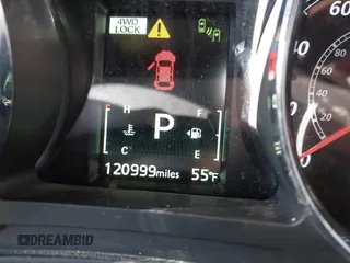 2021 Mitsubishi Outlander ES z VIN JA4ARUAU7MU017700, wystawiony jako IAAI lot #42320238 z przebiegiem 120 999 mil mil oraz . Historia ofert i sprzedaży dostępna na DreamBid. Obrazek 15.