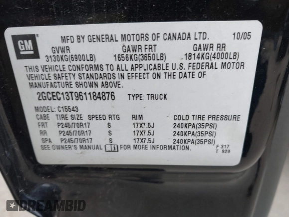 2006 Chevrolet Silverado 1500 LT1 with VIN 2GCEC13T961184876, listed as a IAAI auction lot 42174117 with 205,599 mi miles. Bid and sale history available at carsss.com. Image 9.