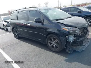 2015 Toyota Sienna SE with VIN 5TDXK3DC3FS534713, listed as a IAAI auction lot 41813651 with 200,030 mi miles and . Bid and sale history available at DreamBid. Image 1.