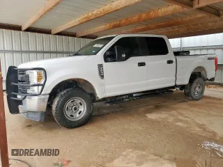 2018 Ford F-250 XL z VIN 1FT7W2B64JEC59797, wystawiony jako Copart lot #62522465 z przebiegiem 174 880 mil mil oraz Czysty tytuł • Clean title. Historia ofert i sprzedaży dostępna na DreamBid. Obrazek 1.