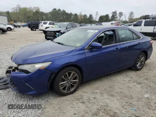 2015 Toyota Camry XLE with VIN 4T1BF1FK1FU932811, listed as a Copart auction lot 51071995 with 246,962 mi miles and Salvage Title. Bid and sale history available at DreamBid. Image 1.