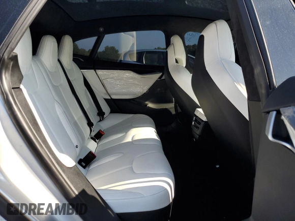 2017 Tesla Model S 60 with VIN 5YJSA1E15HF203248, listed as a Copart auction lot 54923855 with 84,214 mi miles and Salvage title. Bid and sale history available at DreamBid. Image 10.