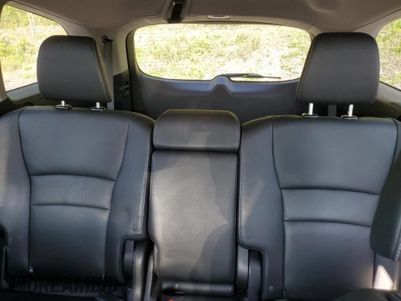 2019 Honda Pilot EX-L z VIN 5FNYF6H50KB097144, wystawiony jako Copart lot #56005005 z przebiegiem 123 056 mil mil oraz Szkoda całkowita • Salvage title. Historia ofert i sprzedaży dostępna na DreamBid. Obrazek 10.