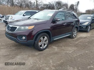 2012 Kia Sorento EX with VIN 5XYKU4A20CG200895, listed as a IAAI auction lot 41631262 with 176,997 mi miles. Bid and sale history available at carsss.com. Image 2.