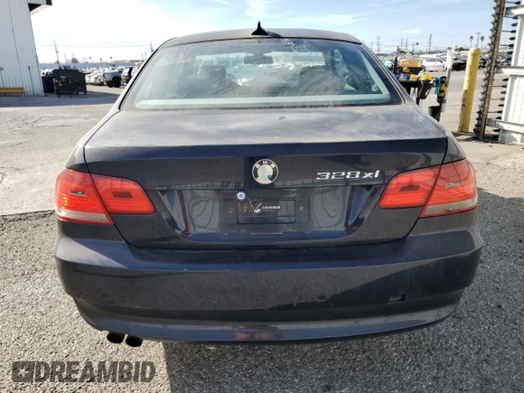 2007 BMW 3 Series 328xi with VIN WBAWC33557PD07501, listed as a Copart auction lot 42783295 with 139,389 mi miles and Salvage Title. Bid and sale history available at DreamBid. Image 6.