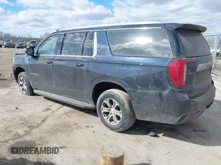 2022 GMC Yukon XL SLE with VIN 1GKS2FKD0NR326393, listed as a IAAI auction lot 41674448 with 43,807 mi miles and . Bid and sale history available at DreamBid. Image 3.