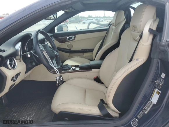 2015 Mercedes-Benz SLK-Class SLK 250 with VIN WDDPK4HAXFF098009, listed as a Copart auction lot 47493835 with NaN miles and Salvage Title. Bid and sale history available at carsss.com. Image 7.