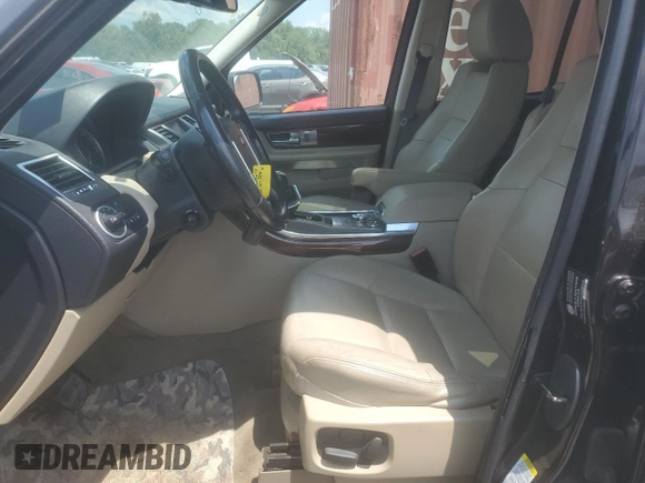 2011 Land Rover Range Rover Sport HSE with VIN SALSF2D47BA284068, listed as a Copart auction lot 62230765 with 163,494 mi miles and Clean title. Bid and sale history available at DreamBid. Image 7.
