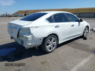 2014 Nissan Altima S with VIN 1N4BL3AP4EN246739, listed as a IAAI auction lot 42181739 with 78,695 mi miles and . Bid and sale history available at DreamBid. Image 4.