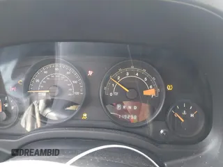 2015 Jeep Patriot Altitude Edition with VIN 1C4NJPBA8FD399095, listed as a IAAI auction lot 41236068 with 119,298 mi miles. Bid and sale history available at carsss.com. Image 7.