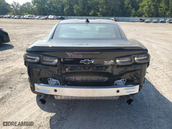 2024 Chevrolet Camaro 2LT with VIN 1G1FD1RS0R0120184, listed as a Copart auction lot 67969124 with 9,786 mi miles and Salvage Title. Bid and sale history available at carsss.com. Image 6.