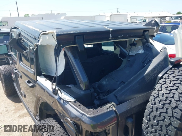 2024 Jeep Wrangler Rubicon with VIN 1C4PJXFG5RW259926, listed as a IAAI auction lot 42009249 with 37,988 mi miles and . Bid and sale history available at DreamBid. Image 6.