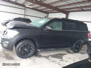 2019 Ford Expedition XLT with VIN 1FMJU1JT5KEA01234, listed as a IAAI auction lot 41515925 with 98,665 mi miles. Bid and sale history available at carsss.com. Image 14.
