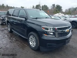 2020 Chevrolet Suburban LT with VIN 1GNSKHKC4LR234268, listed as a IAAI auction lot 41701431 with 33,152 mi miles. Bid and sale history available at carsss.com. Image 1.